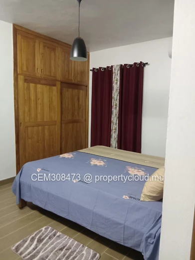 Modern 4-Bedroom Triplex for Rent in Flic en Flac