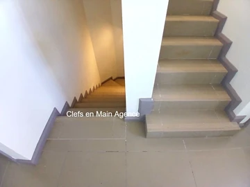 4 Bedroom Townhouse, Duplex