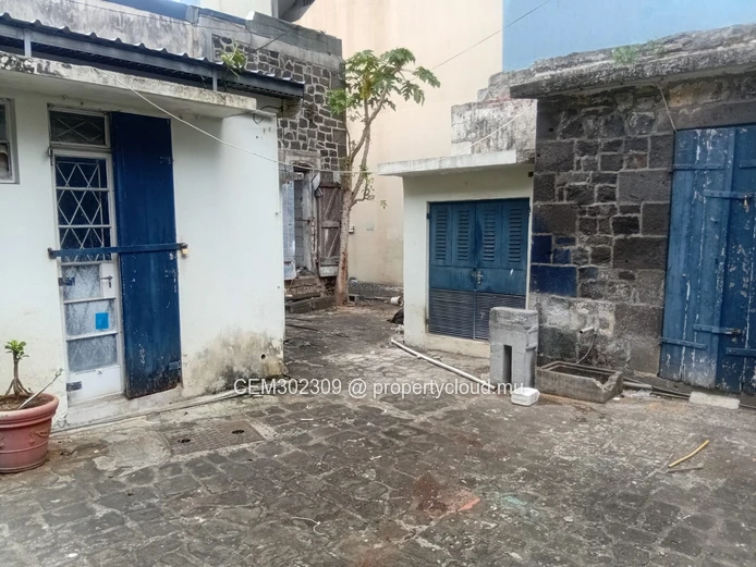 Commercial property for sale, Port Louis