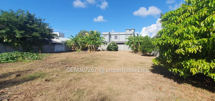 Unfinished House for Sale – Vale, Near La Croisette Grand Baie 