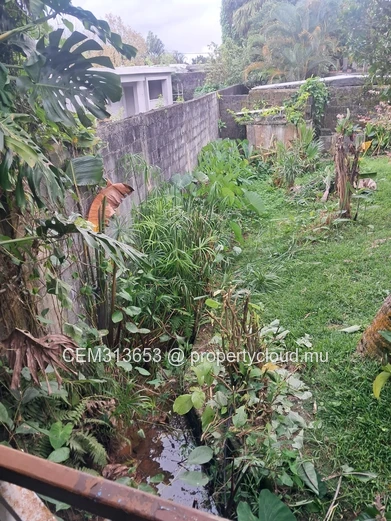 5 Bedrooms House for Sale – Curepipe