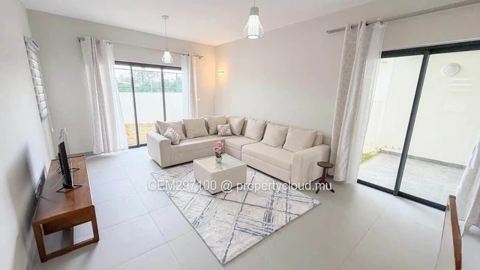 Tranquil 3-Bedroom Townhouse for Rent in Trianon