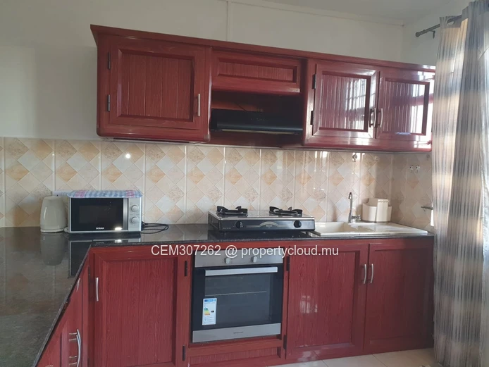 Appartement 2 Chambres à Louer – Ebène | 1er Étage