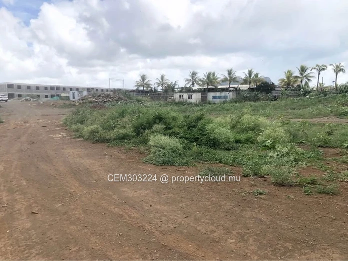 58 Perches Land for Sale in Palma, Quatre-Bornes