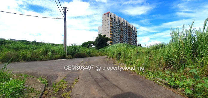56.15 perch commercial and residential plot for sale – Sodnac, high-rise zone