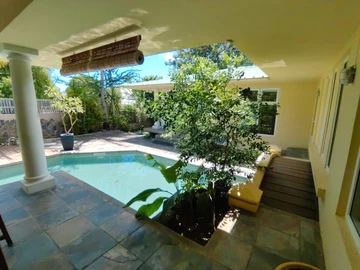 4 Bedroom Villa
