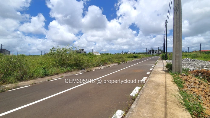 Commercial & Residential Land for Sale – Lotissement Rose Belle | 10.75 Perches