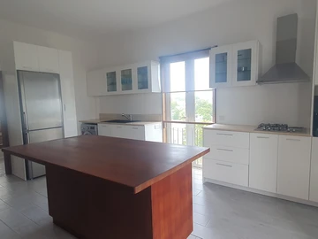 18 Bedroom House