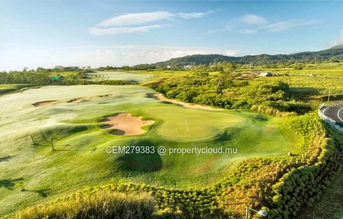 FOR SALE – 25 Residential Land in Avalon Golf Estate, Bois Chéri
