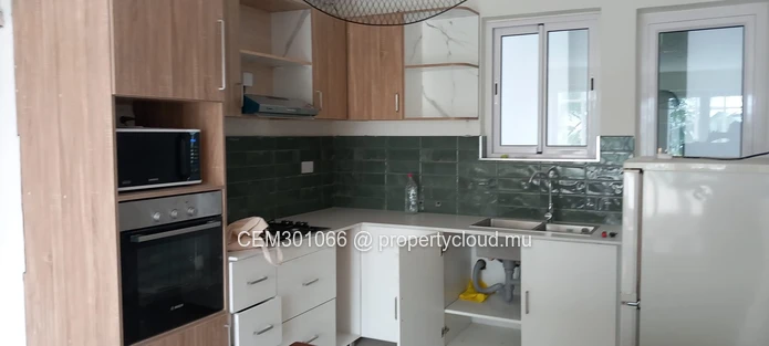 Fully Renovated 3-Bedroom Apartment with a Balcony for Rent in Floreal - 7-Min Walk to Metro Station