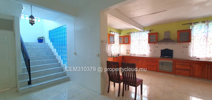 House for Sale – La Caverne, Vacoas 4 Bedrooms 