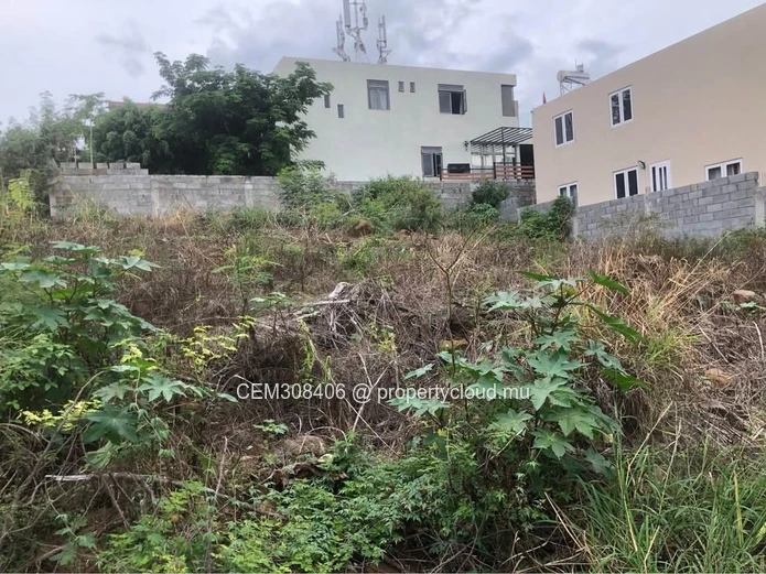 8.26 Perches Residential Land for Sale – Morcellement Chapman's View, Coromandel 