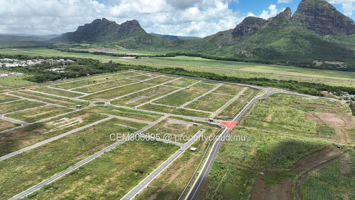 Residential Land for Sale – Lotissement Pierrefonds | 15.28 Perches 