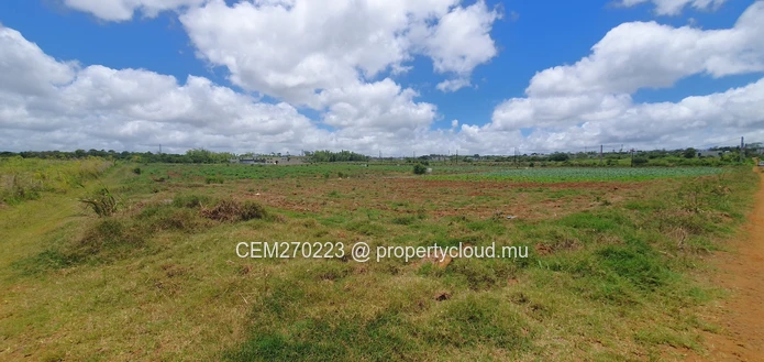  Commercial Land for Sale at Valentina – Phoenix Center