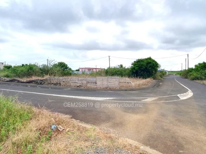 Agricultural land for sale at Mare d'Albert