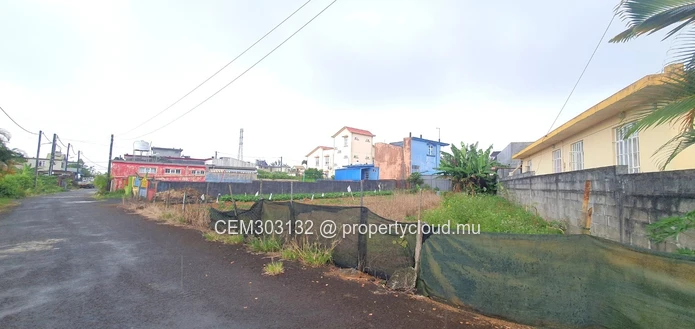 9 perches prime residential land for sale in Verdun