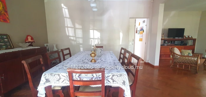 House  for Sale , Highlands, Center
