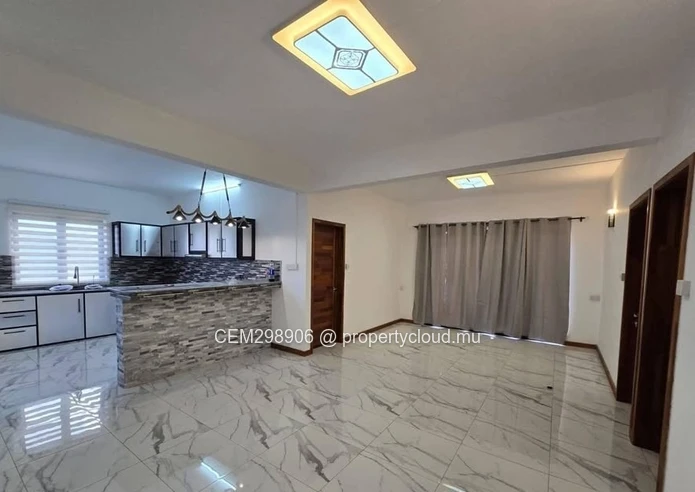  Brand New Commercial Building for Sale – Domaine du Moulin