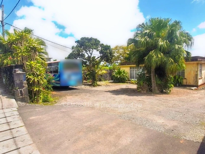 Residential land for sale in Forest Side, Curepipe