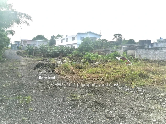 Commercial Land for Sale – 10.90 Perche(s), Surinam, South