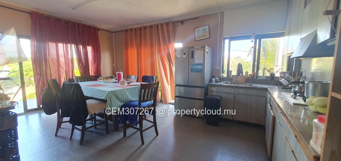 Unfinished House for Sale – Vale, Near La Croisette Grand Baie 