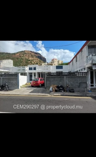 Prime Commercial or Residential Building for Sale in Port Louis