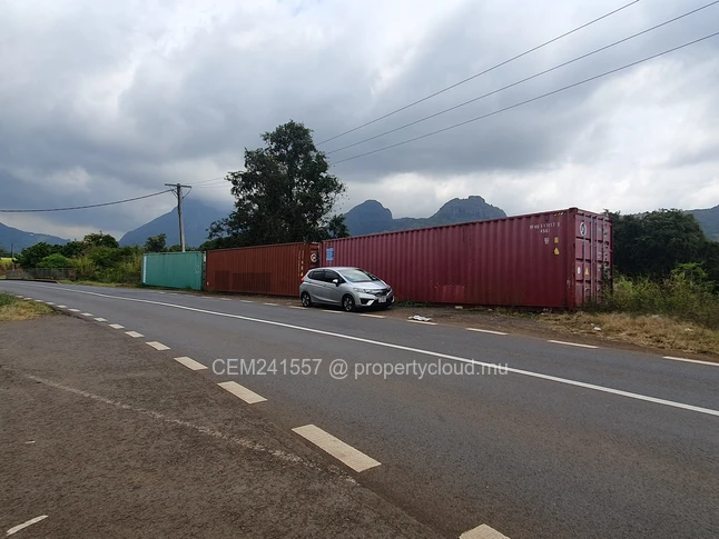 Commercial land - 130 perches for sale in Long Mountain