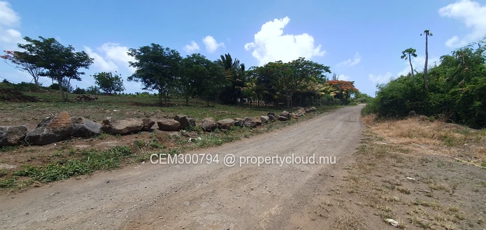 7.39 perches residential plots for sale – St Antoine, Goodlands