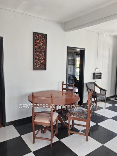 Beachfront Apartment for Rent – Flic en Flac | 2 Bedrooms 