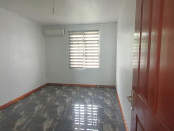 8 Bedroom House