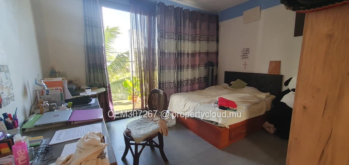 Unfinished House for Sale – Vale, Near La Croisette Grand Baie 