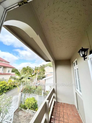 Super Luxurious Fully Furnished Apartment For Rent in Quatre-Bornes