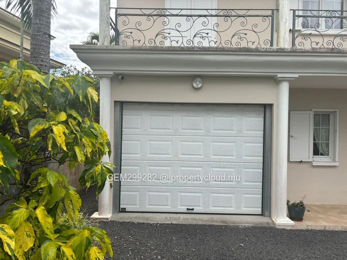 4-bedroom house for sale in Floreal