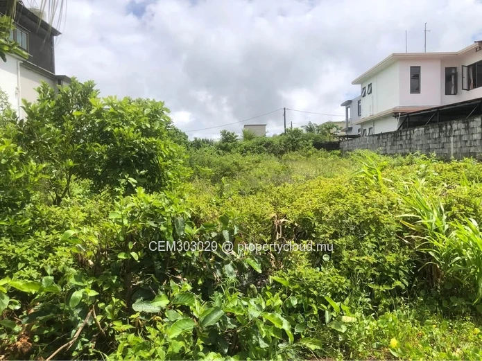 10.19 Perches Residential Land for Sale in Morc Riverland Camp Caval Curepipe
