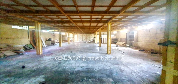 Commercial / Industrial  Building For Sale - Eau Coulee 