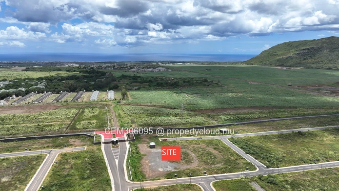 Residential Land for Sale – Lotissement Pierrefonds | 15.28 Perches 