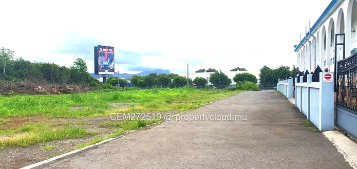 Commercial Land for Sale – 88 Perches, Phoenix