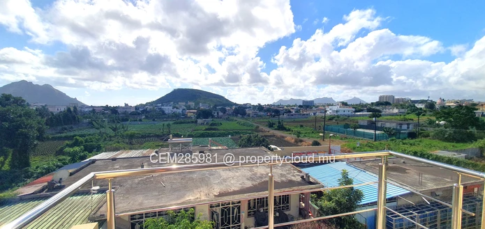Modern 1-Bedroom Apartment With Scenic View In Vacoas-Carreau Laliane