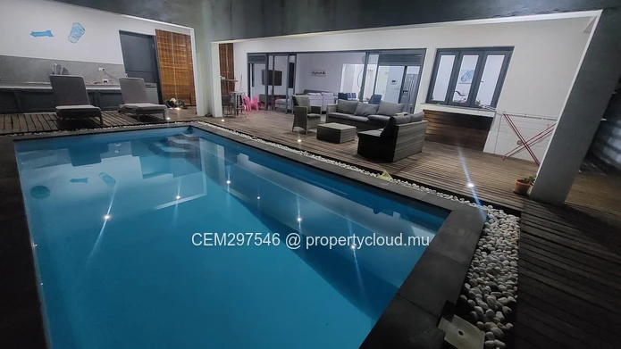 Fully Furnished modern spacious villa with pool for rent in Trou aux Biches