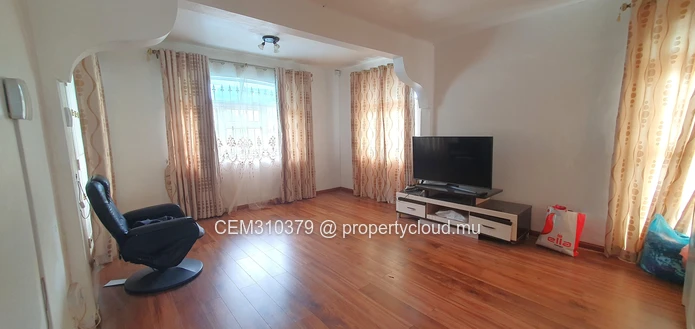 House for Sale – La Caverne, Vacoas 4 Bedrooms 