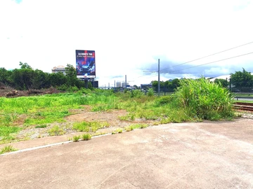 Commercial Land
