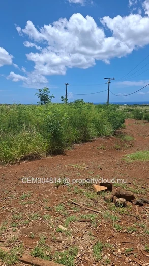 Large Residential Land for Sale – Albion 50 Arpents