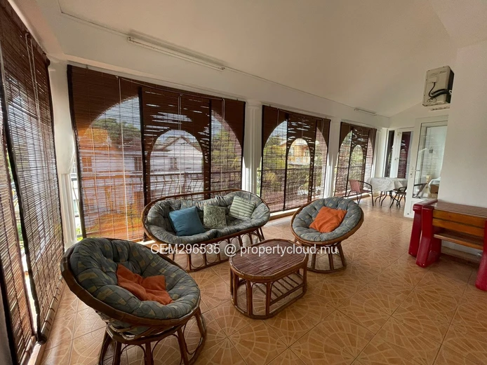 Villa de 6 chambres à vendre – Morcellement Jhuboo, Trou aux Biches