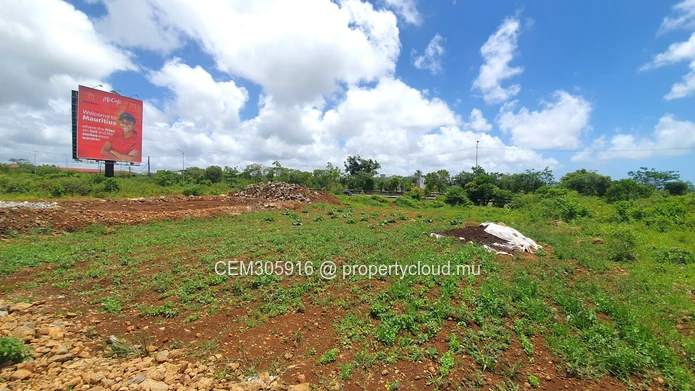 Commercial & Residential Land for Sale – Lotissement Rose Belle | 10.75 Perches