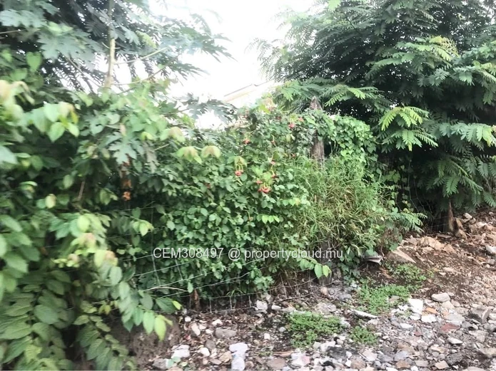 12.75 Perches Residential Land for Sale – Beau-Bassin 