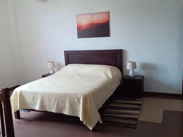17 Bedroom Hotel