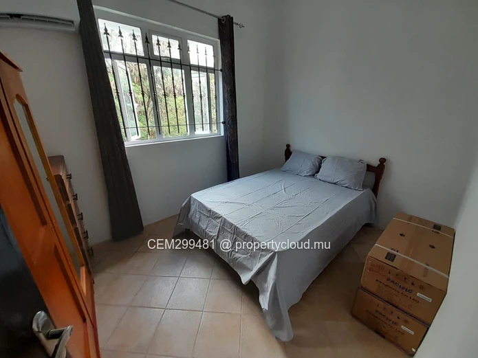 3-Bedroom House for Rent in Pereybere