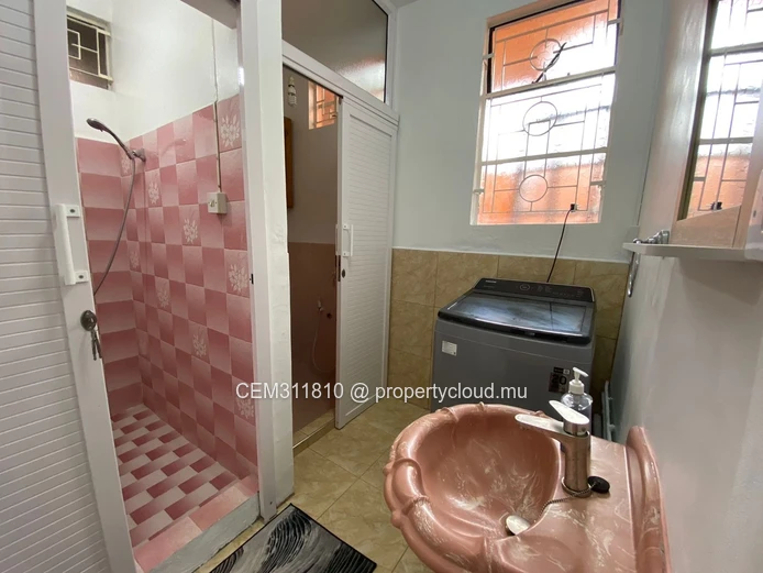 Beautiful 3-Bedroom Ground Floor House for Rent in Sodnac, Quatre Bornes