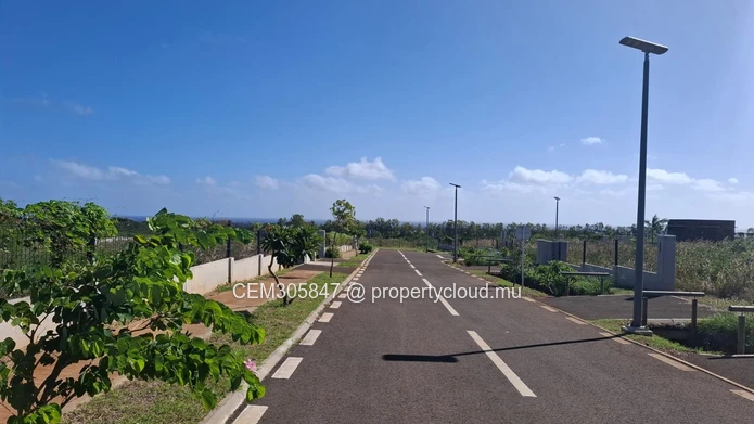 Residential Land for Sale – Magenta Parkside, Quartier A 17 Perches