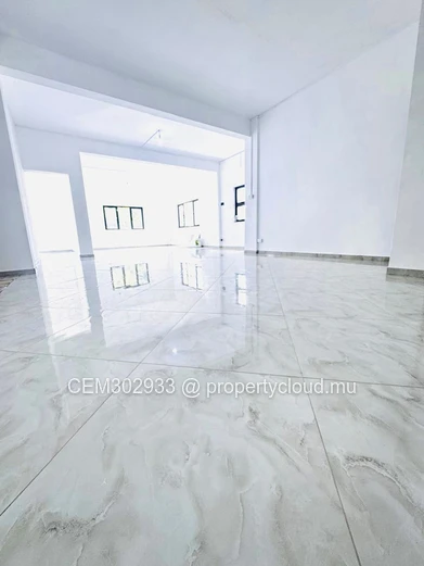 EXCLUSIVE RESIDENTIAL PROPERTY FOR SALE- Quatre Bornes